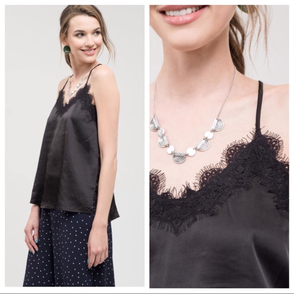 MEG- Halter Back Eyelash Lace Trimmed Cami Top - Picture 2 of 2